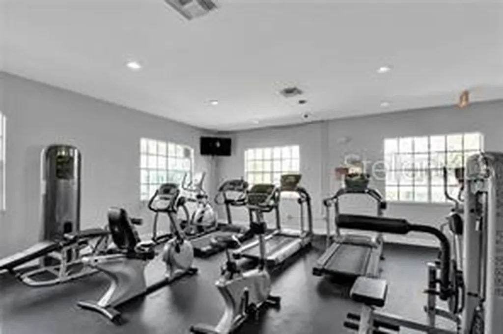 9832 Lake Chase Island Way Tampa FL 33626