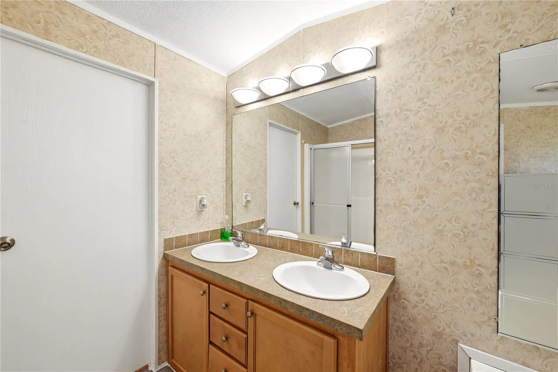 1604 Vintage Street Kissimmee FL 34746