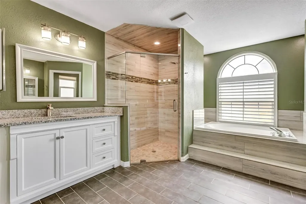 12229 Langshaw Drive Thonotosassa FL 33592