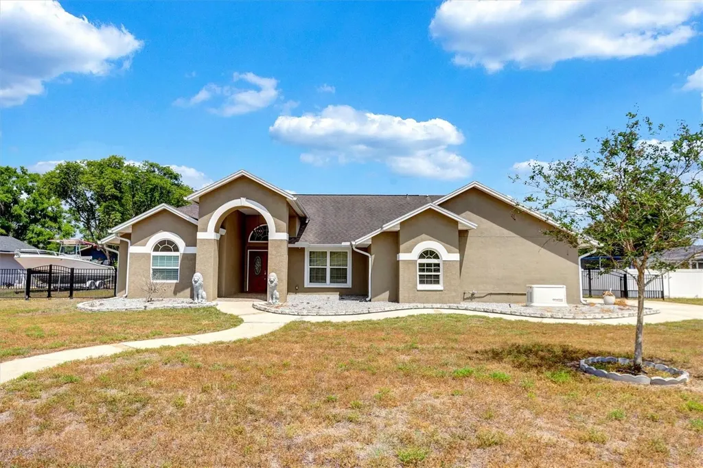 12229 Langshaw Drive Thonotosassa FL 33592