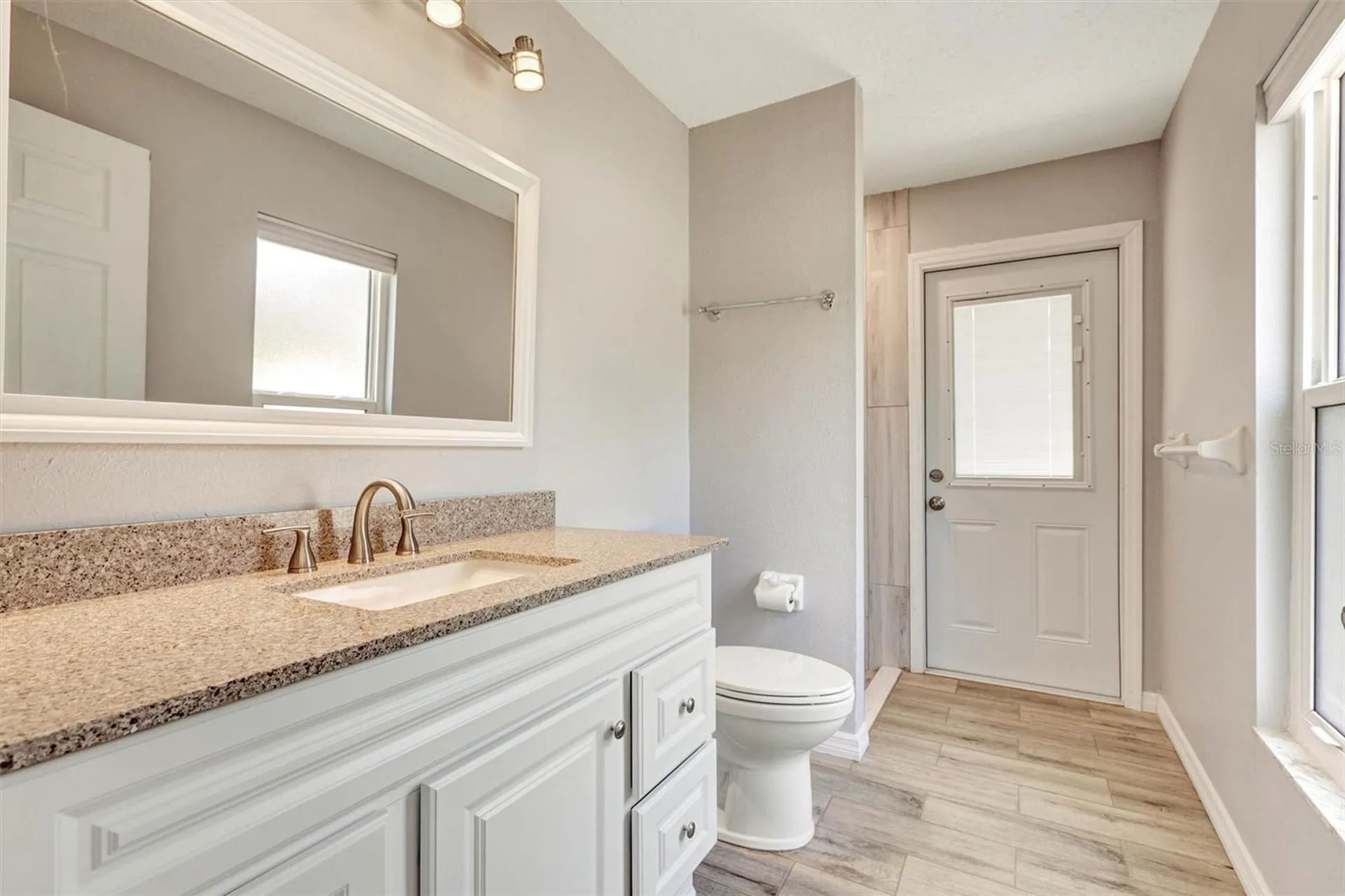 12229 Langshaw Drive Thonotosassa FL 33592