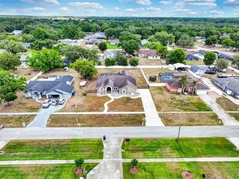 12229 Langshaw Drive Thonotosassa FL 33592