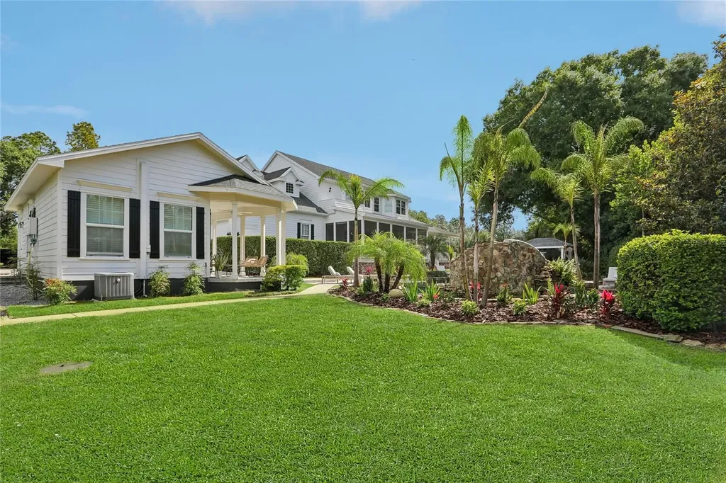 8410 Kenavis Place Odessa FL 33556
