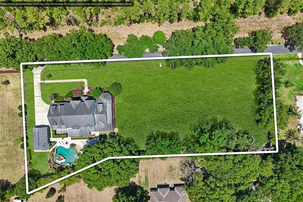 8410 Kenavis Place Odessa FL 33556