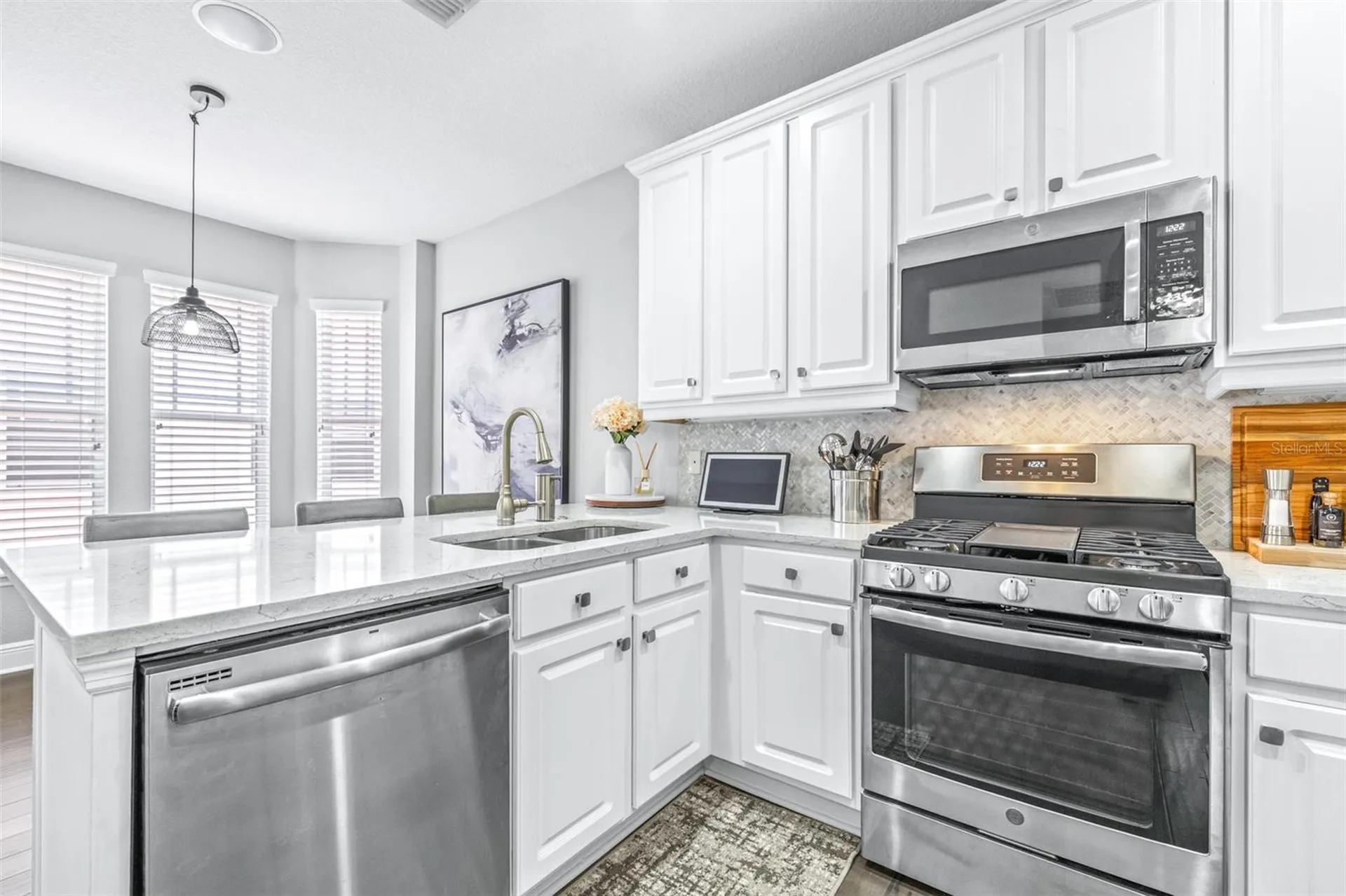 3315 W De Leon Street Tampa FL 33609