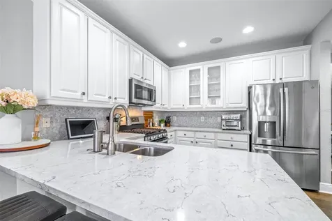 3315 W De Leon Street Tampa FL 33609