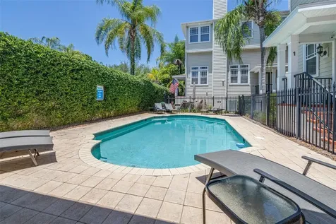 3315 W De Leon Street Tampa FL 33609