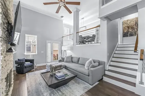 3315 W De Leon Street Tampa FL 33609