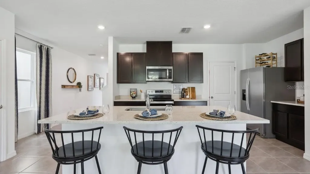 5295 Berry Bay Avenue Wimauma FL 33598