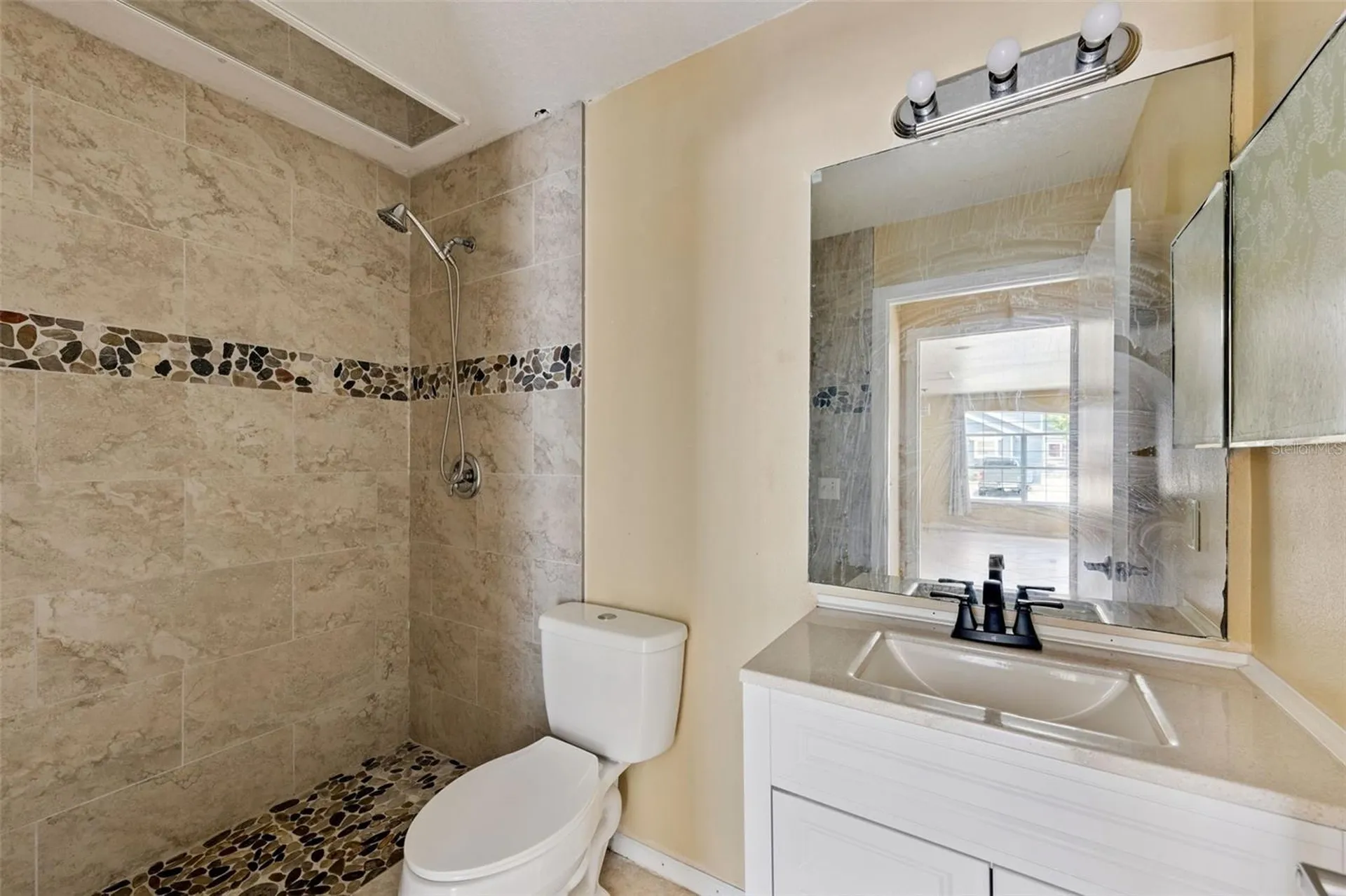 143 Mango Drive Davenport FL 33897