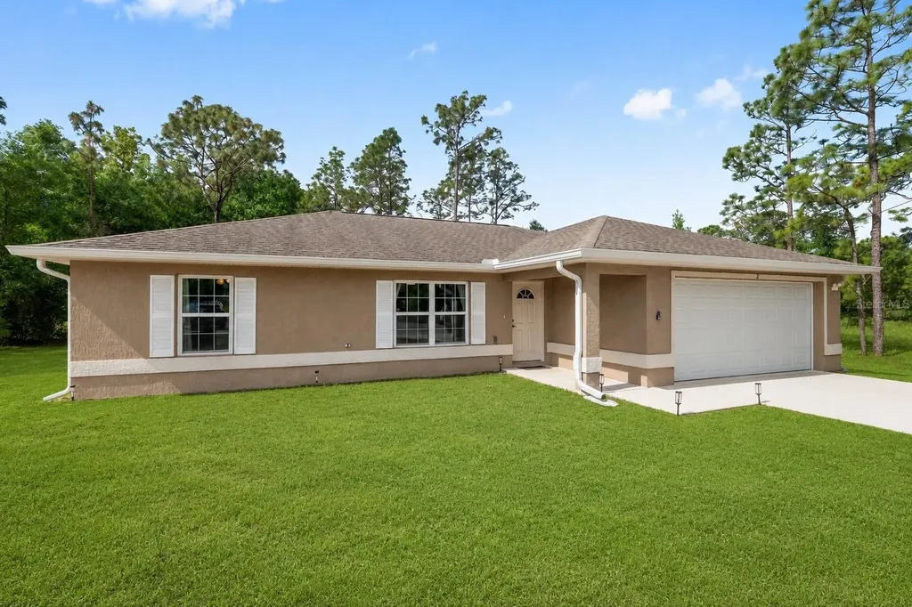 2 Hemlock Loop Drive Ocala FL 34472