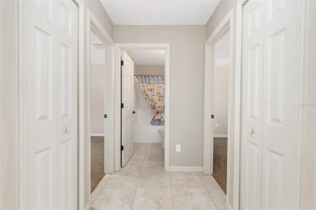 2 Hemlock Loop Drive Ocala FL 34472