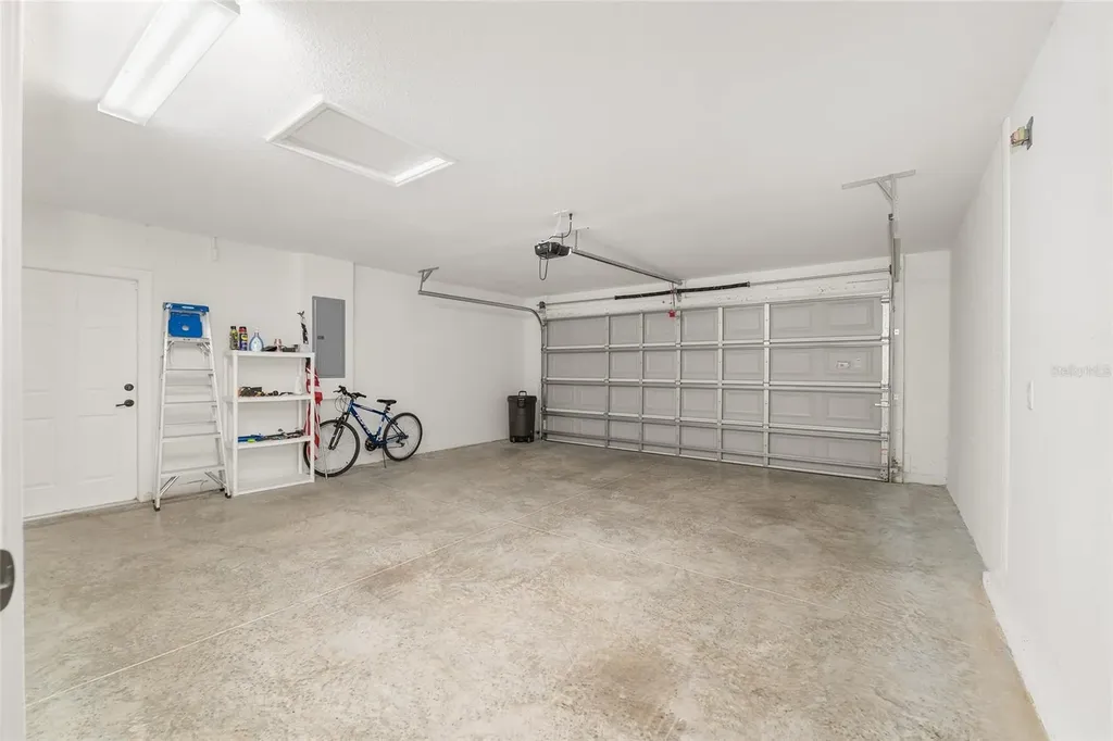 2 Hemlock Loop Drive Ocala FL 34472