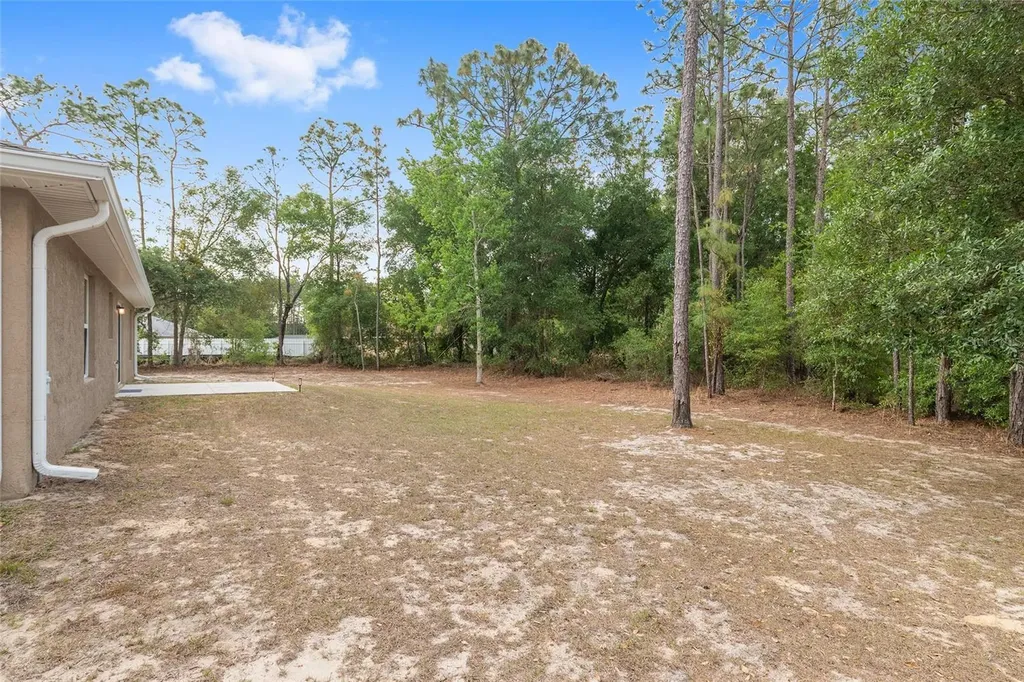 2 Hemlock Loop Drive Ocala FL 34472