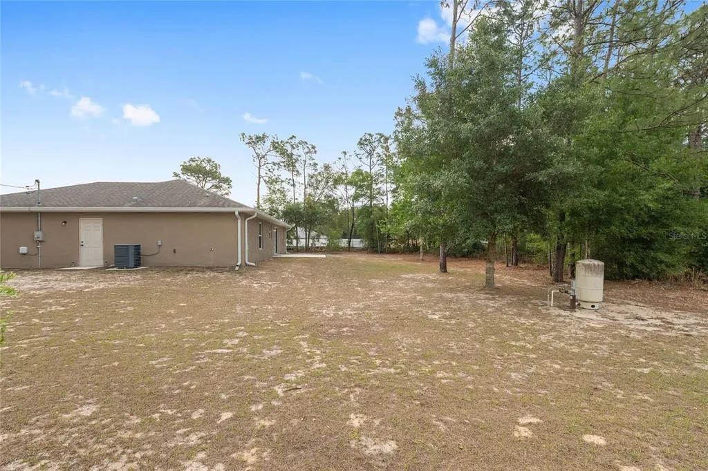 2 Hemlock Loop Drive Ocala FL 34472