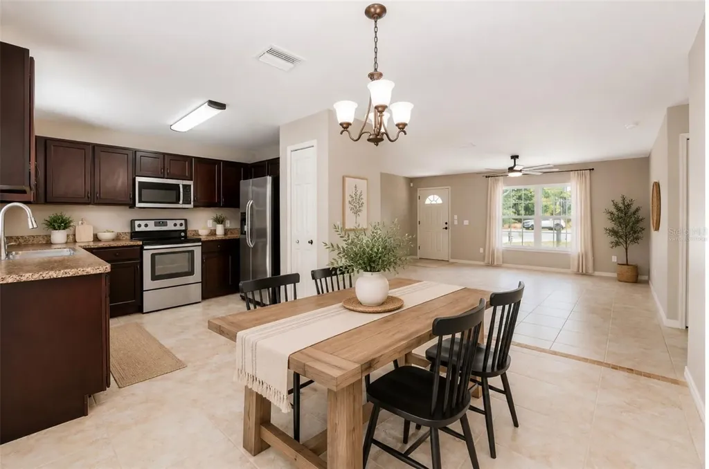 2 Hemlock Loop Drive Ocala FL 34472