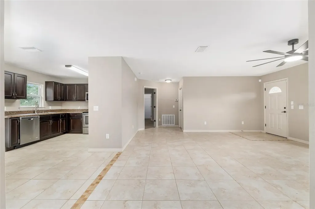 2 Hemlock Loop Drive Ocala FL 34472