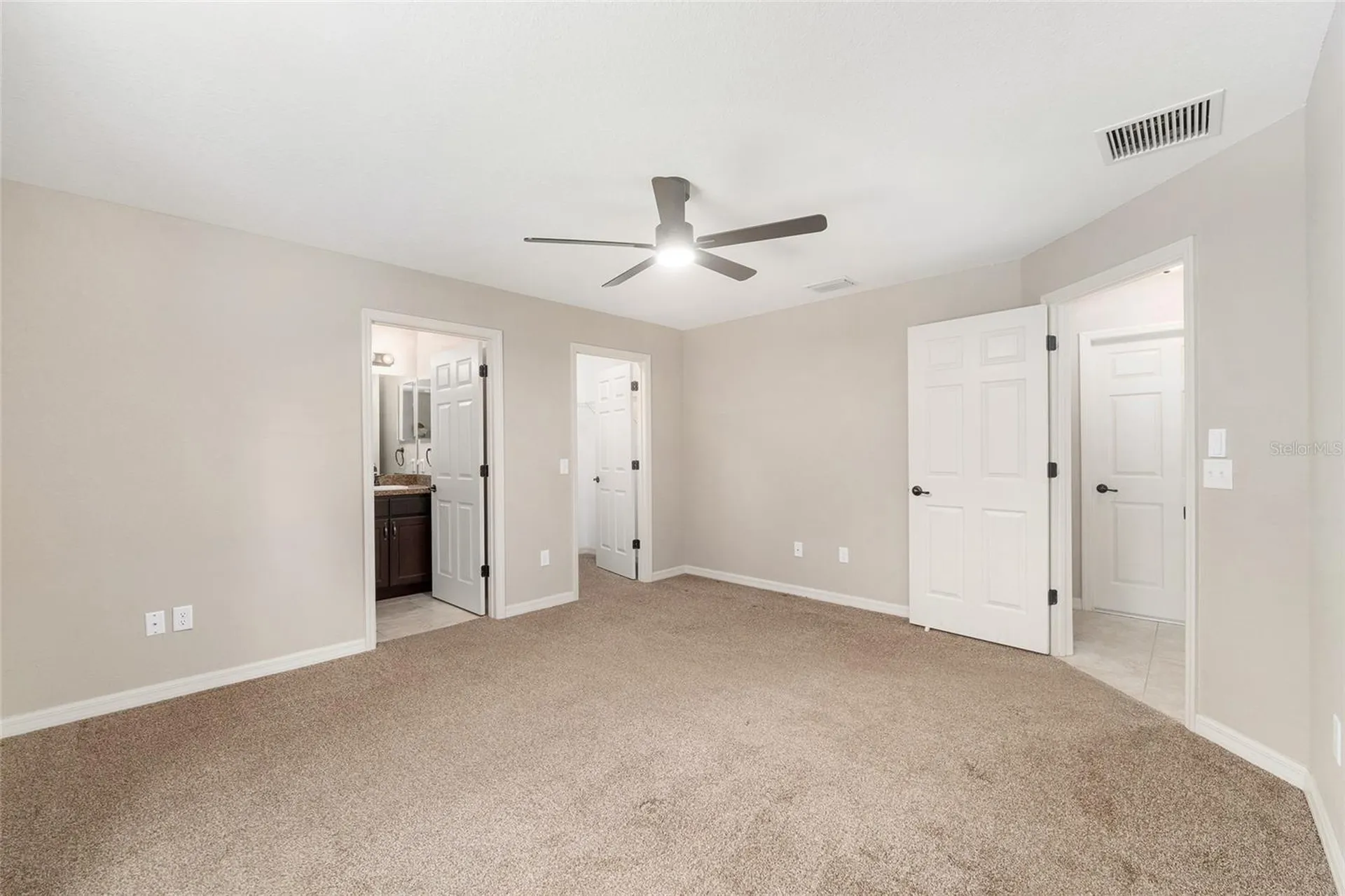 2 Hemlock Loop Drive Ocala FL 34472