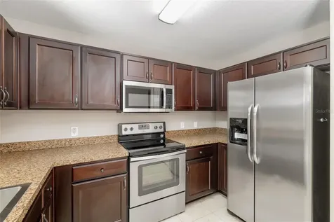 2 Hemlock Loop Drive Ocala FL 34472
