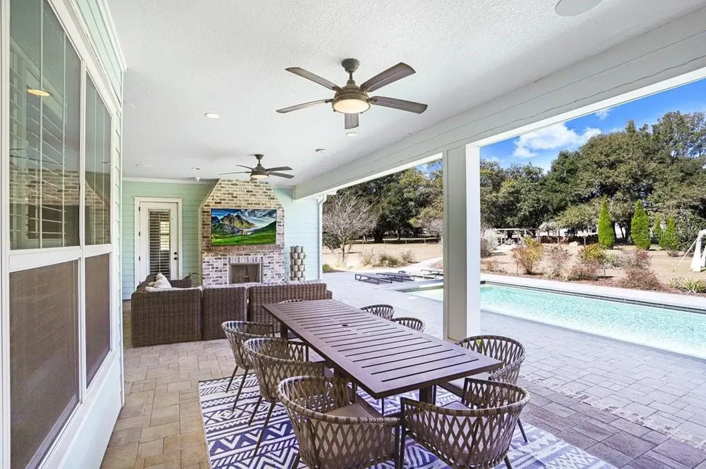 11634 Davis Pool Road Seffner FL 33584