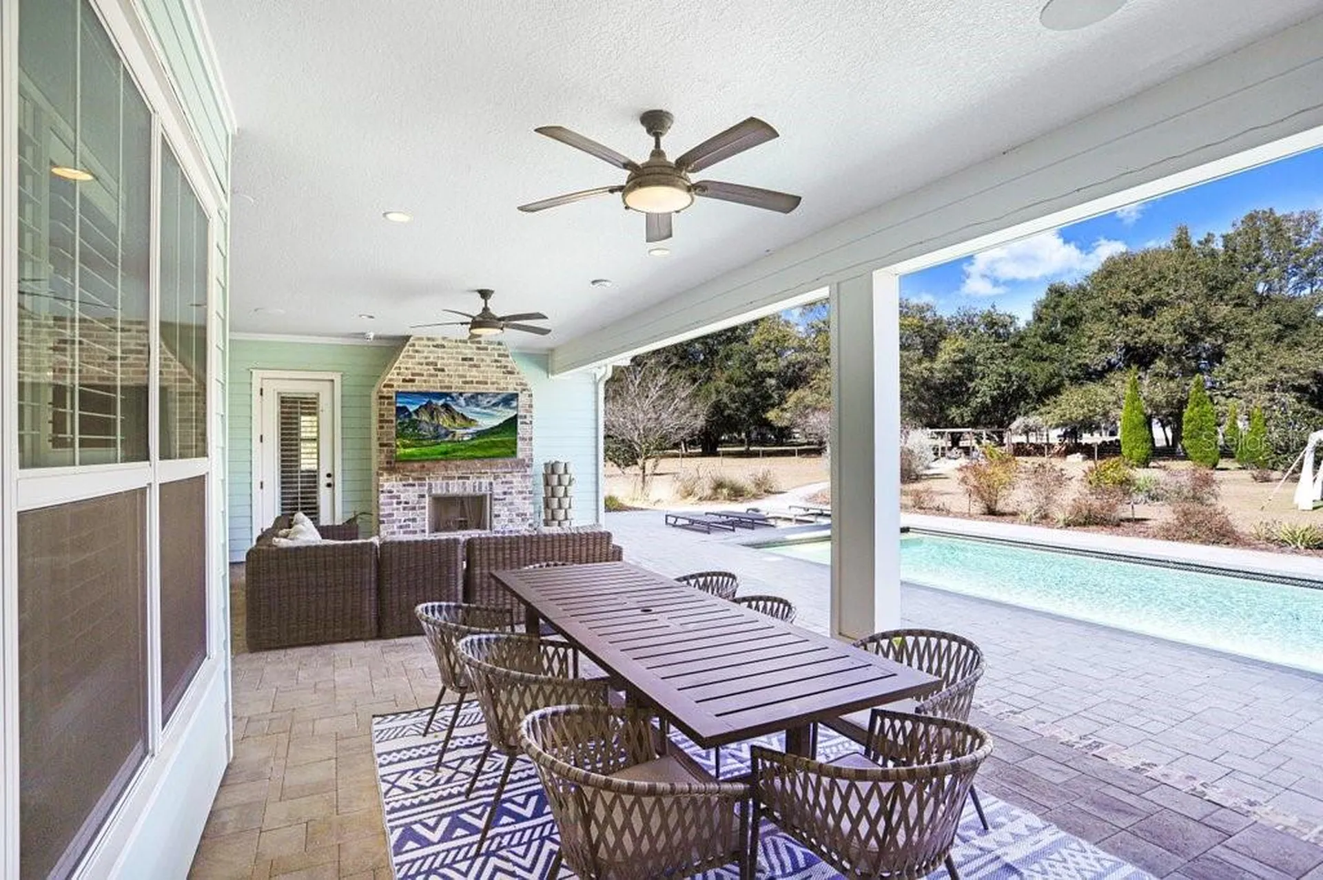 11634 Davis Pool Road Seffner FL 33584