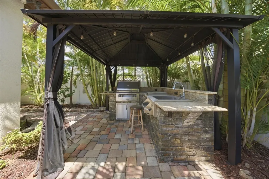 2902 W Heiter Street Tampa FL 33607