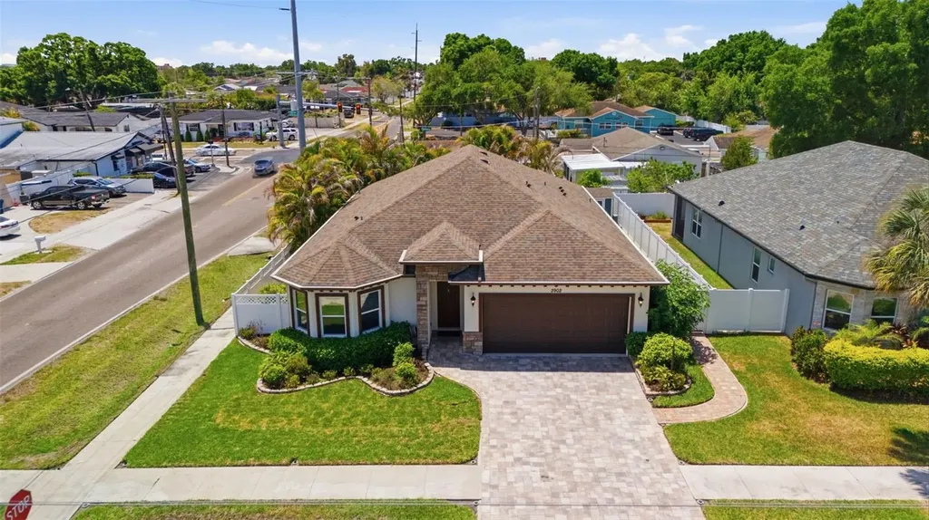 2902 W Heiter Street Tampa FL 33607