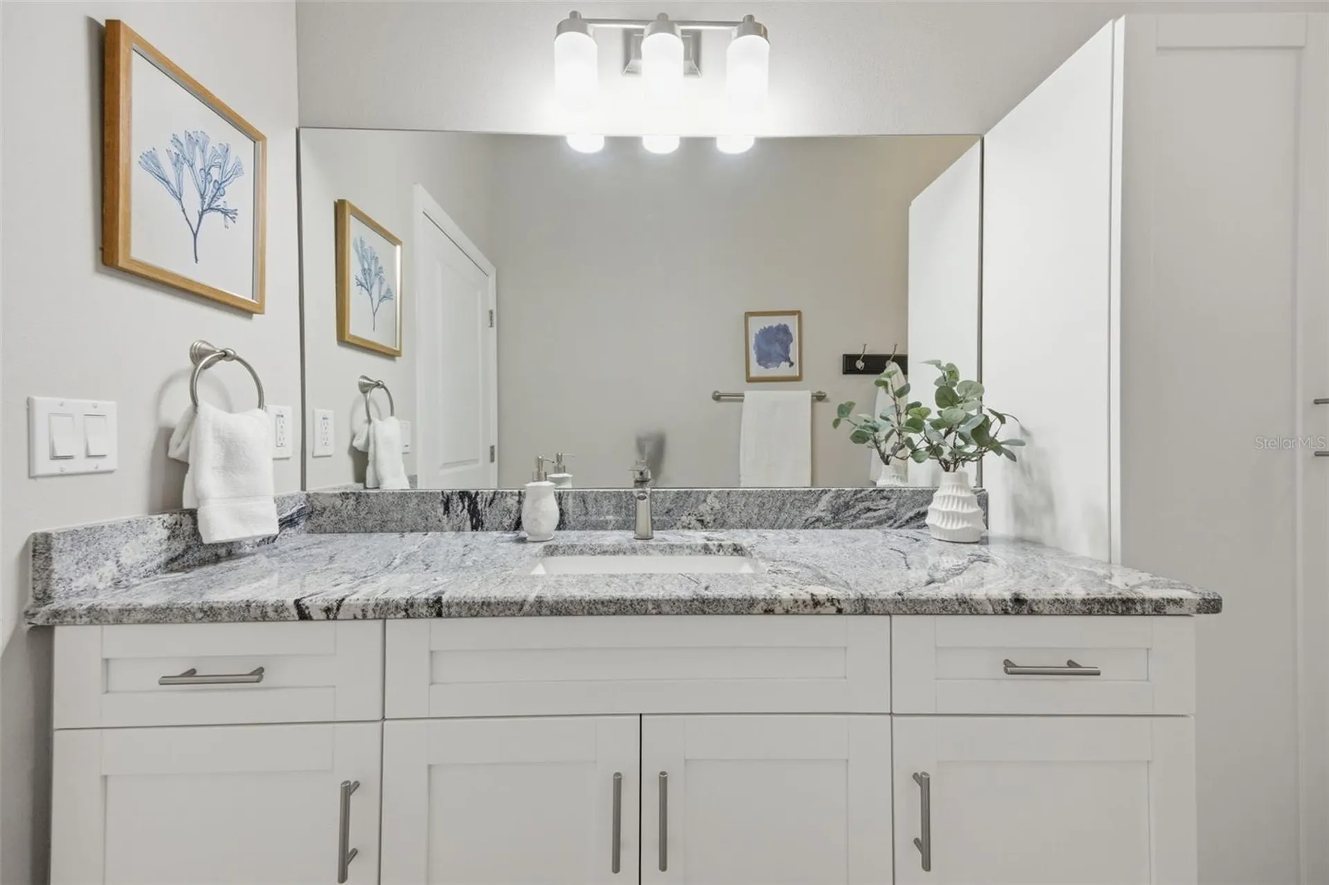 2902 W Heiter Street Tampa FL 33607