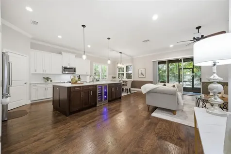 2902 W Heiter Street Tampa FL 33607