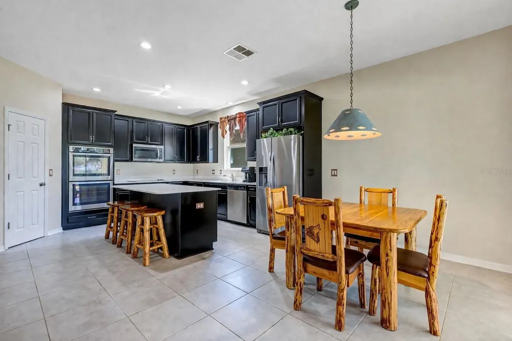 26868 White Plains Way Leesburg FL 34748