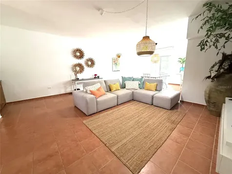 693 North Coast Village Vega Alta PR 00692