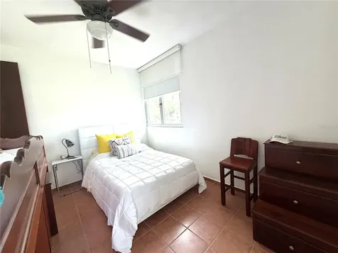 693 North Coast Village Vega Alta PR 00692