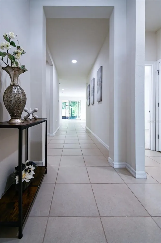 1052 Manzanar Place Wesley Chapel FL 33543