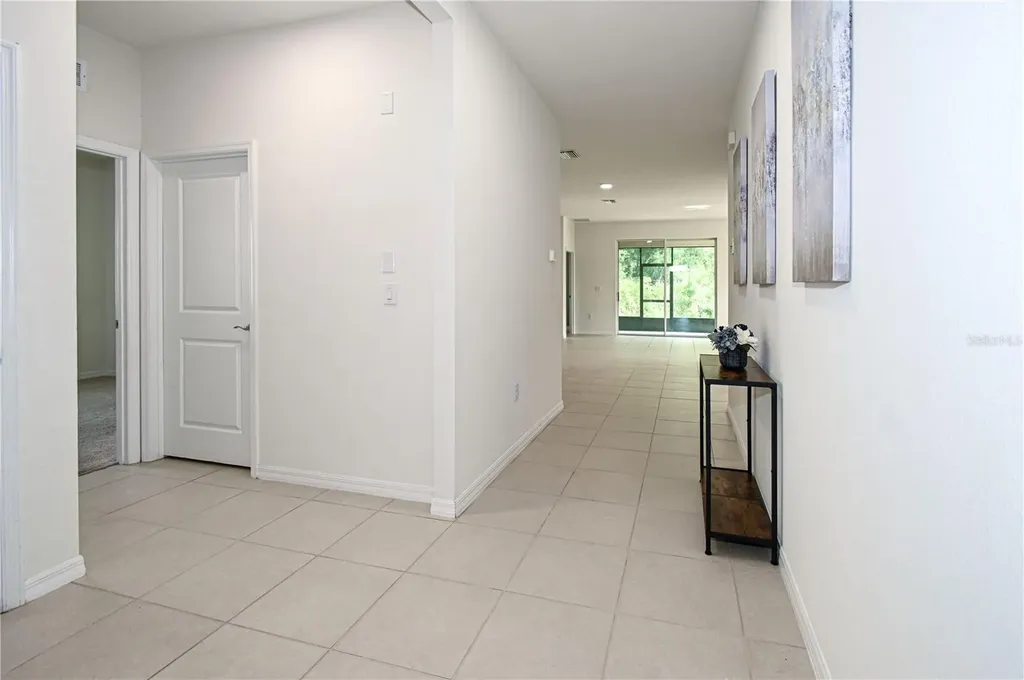 1052 Manzanar Place Wesley Chapel FL 33543
