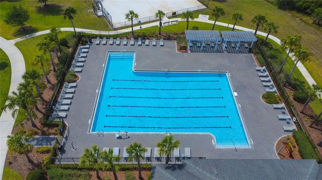 1052 Manzanar Place Wesley Chapel FL 33543