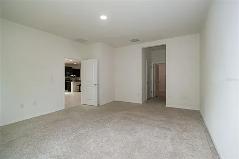 1052 Manzanar Place Wesley Chapel FL 33543