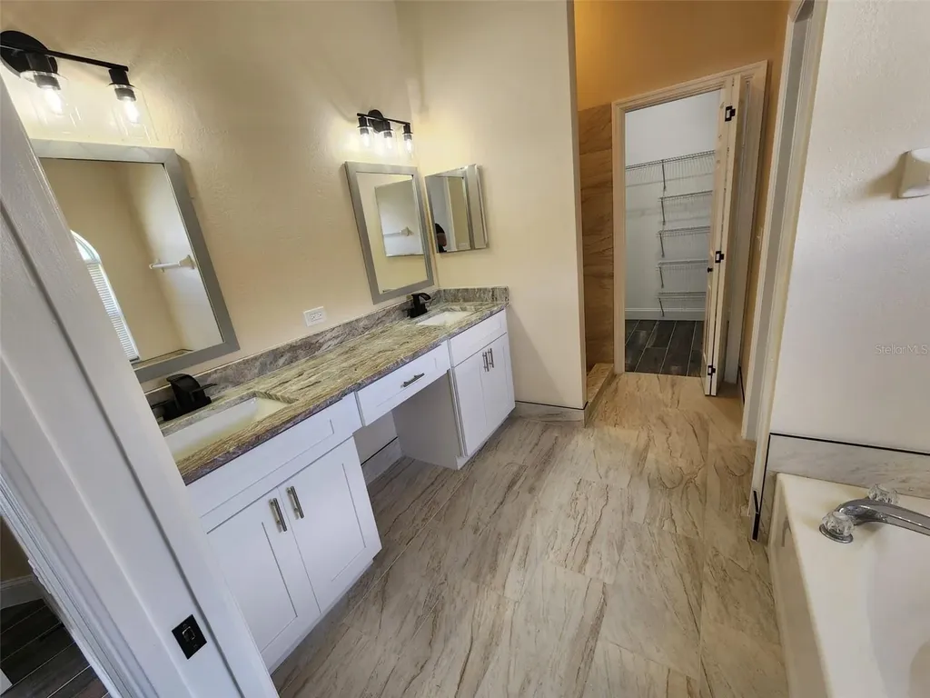 29545 Morwen Place Wesley Chapel FL 33543