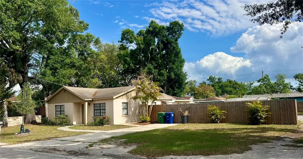 3110 W Ivy Street Tampa FL 33607