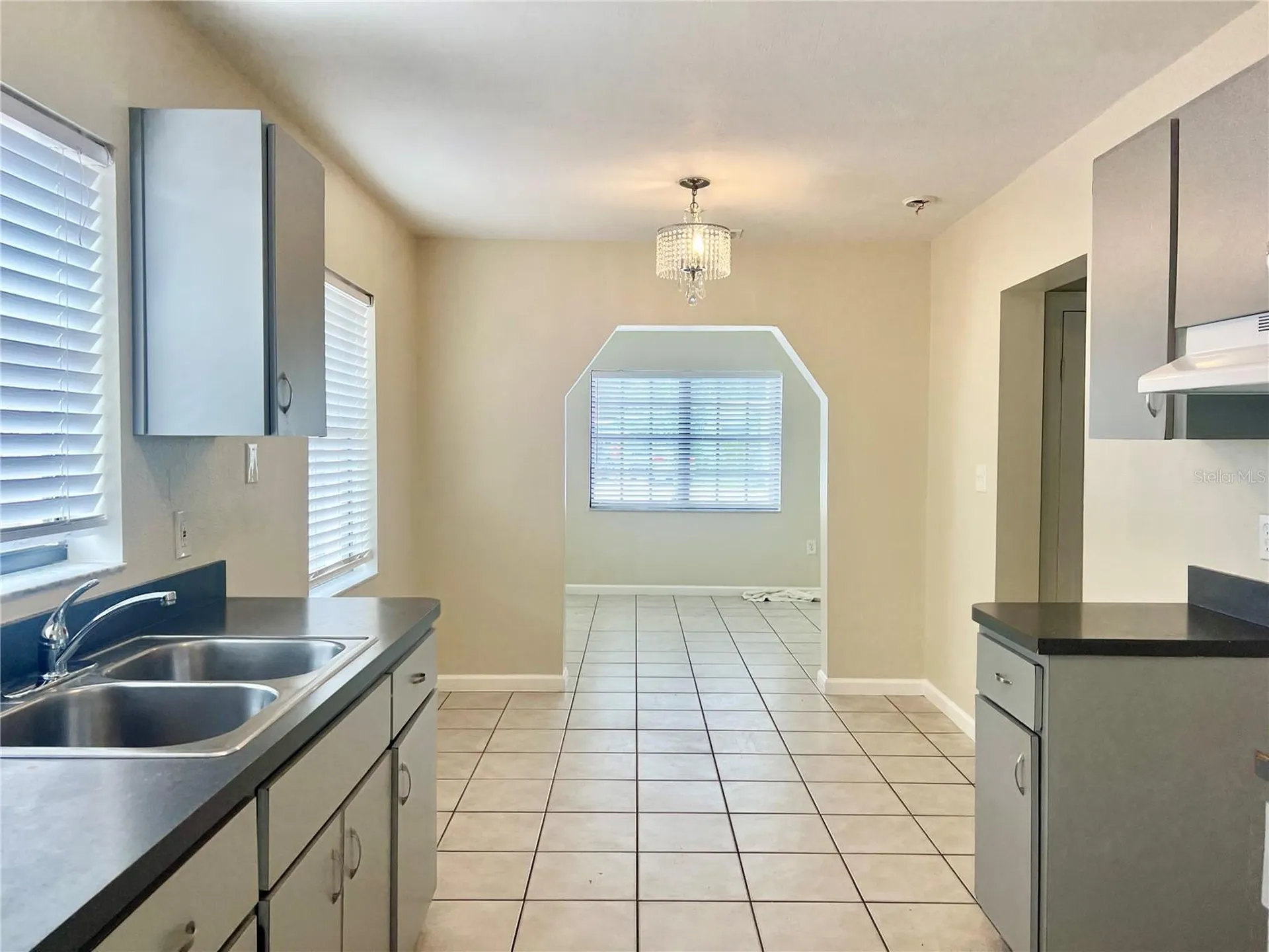 3110 W Ivy Street Tampa FL 33607