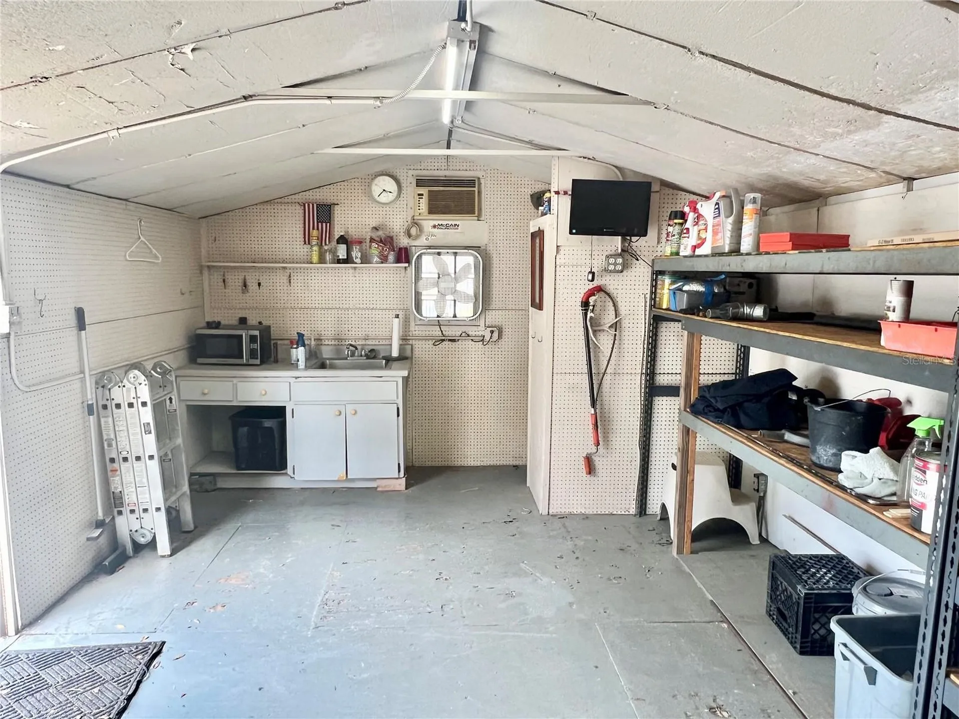 3110 W Ivy Street Tampa FL 33607