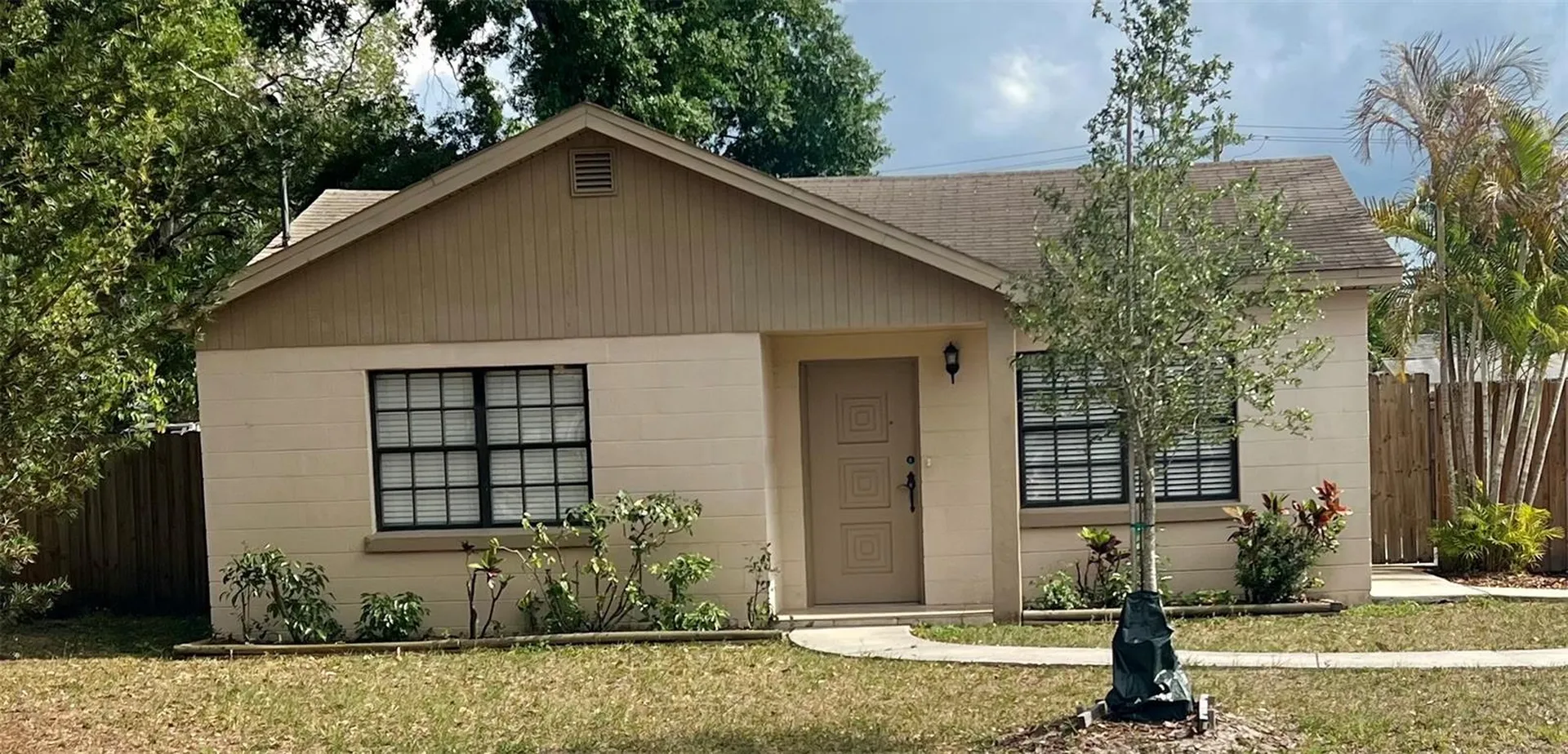 3110 W Ivy Street Tampa FL 33607