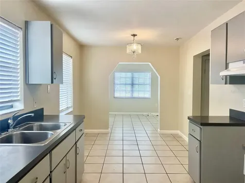3110 W Ivy Street Tampa FL 33607