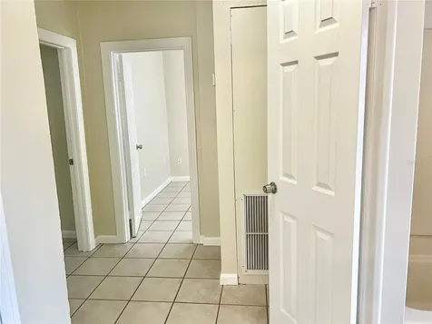 3110 W Ivy Street Tampa FL 33607