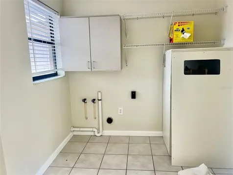 3110 W Ivy Street Tampa FL 33607