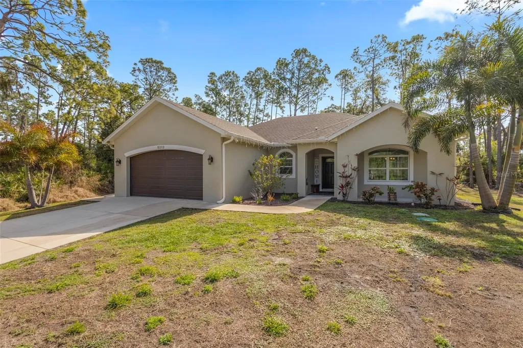 5213 Ocarina Road North Port FL 34291