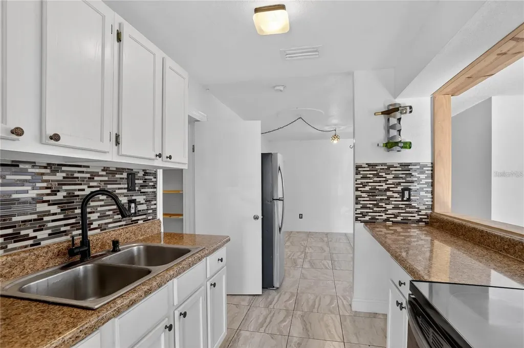 8071 Rhea Circle Orlando FL 32807