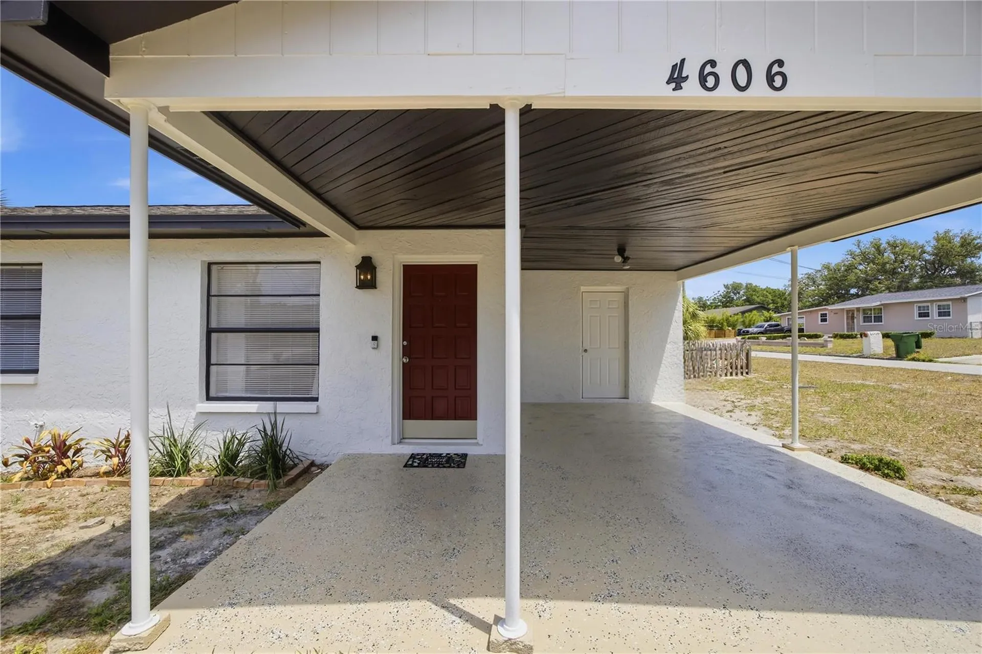 4606 E Linebaugh Avenue Tampa FL 33617