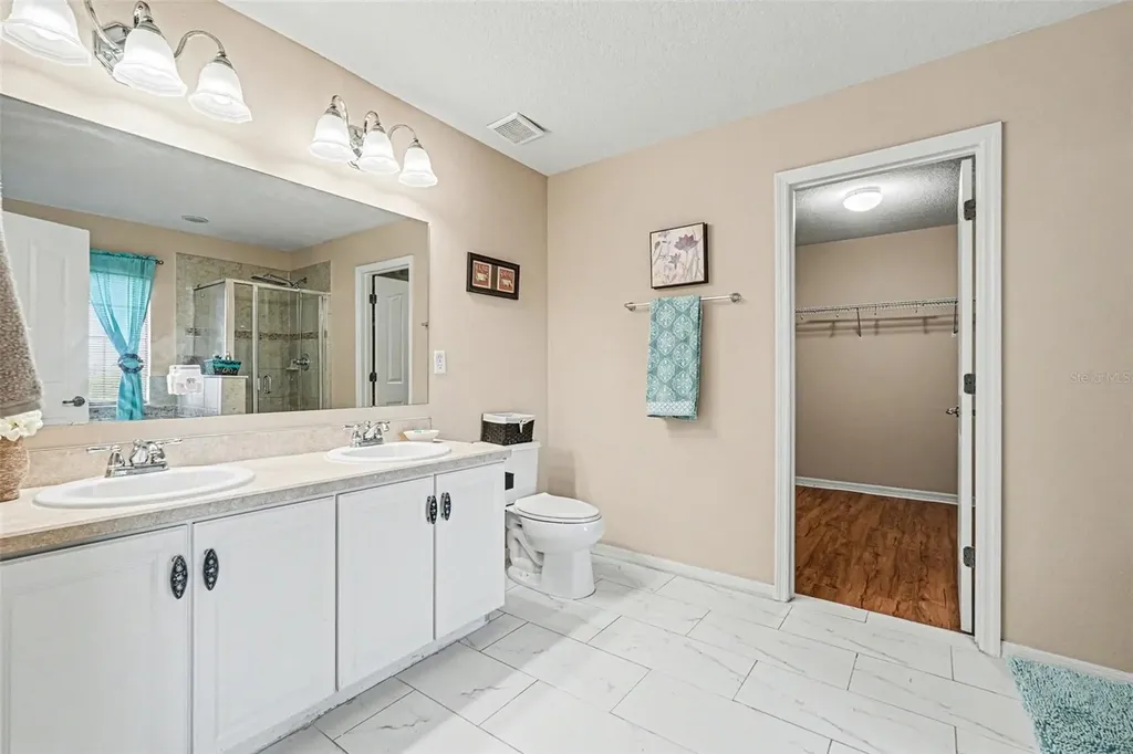 1720 Atlantic Drive Ruskin FL 33570