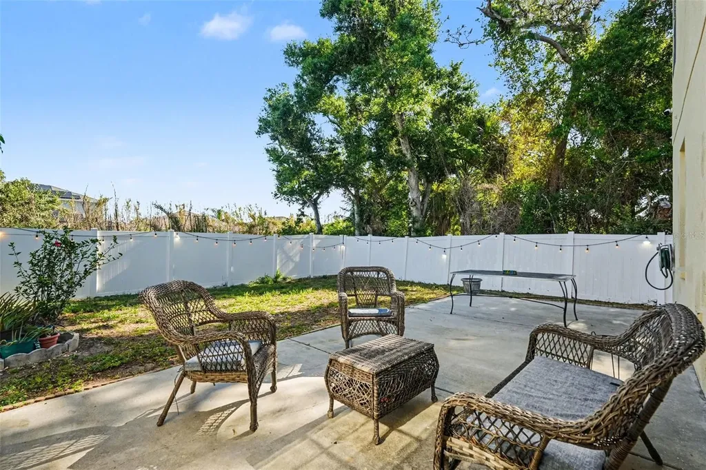 1720 Atlantic Drive Ruskin FL 33570