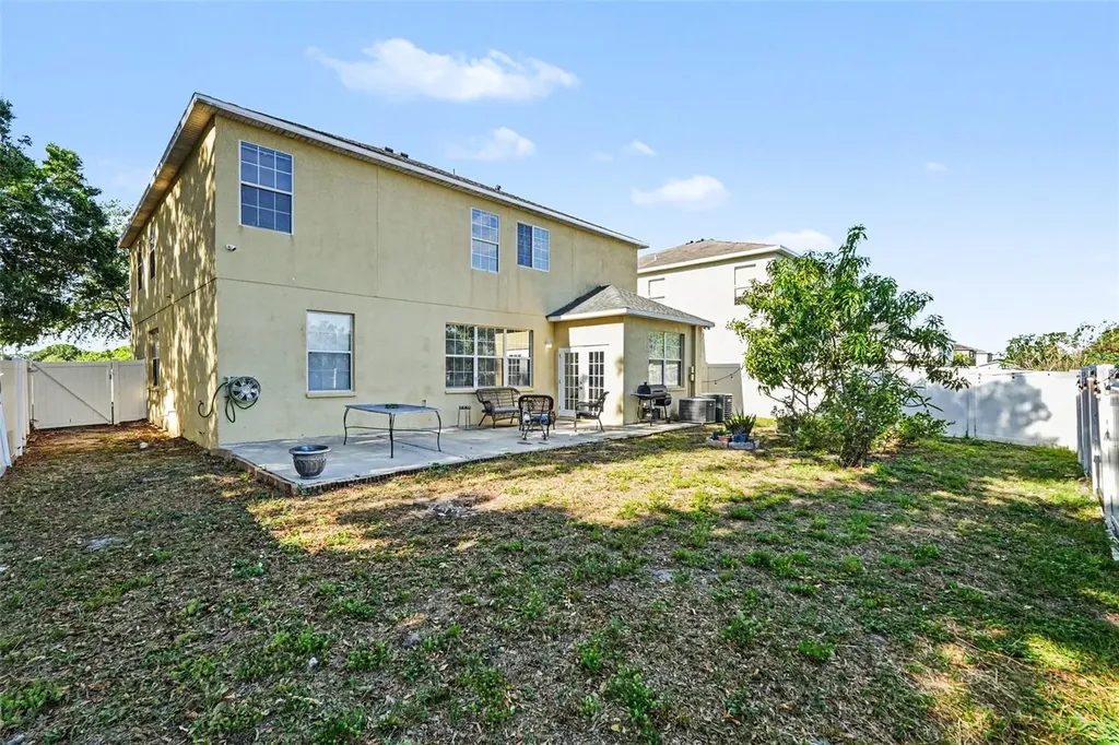 1720 Atlantic Drive Ruskin FL 33570
